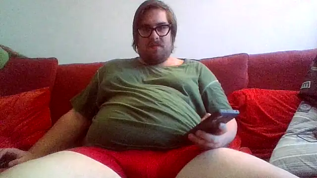 Snapshot of chubbyDavid1998 chatting on 11-17-25, 12:44 chubbyDavid1998 online show from 11-17-25, 12:44