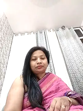Snapshot of Cute-Janvi20 chatting on 05-08-26, 08:14 Cute-Janvi20 online show from 05-08-26, 08:14