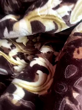 jucydick010887 online show from 12-22-25, 06:32