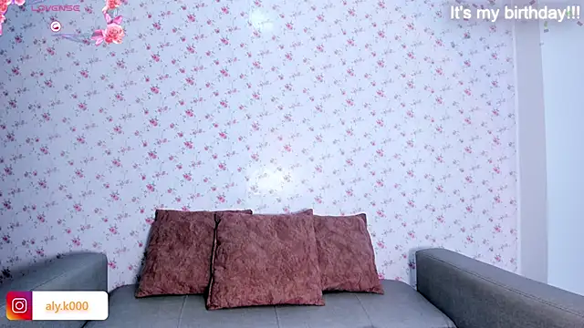 Snapshot of Alykass chatting on 06-06-26, 12:05 Alykass online show from 06-06-26, 12:05