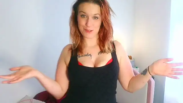 Snapshot of RhondaRump chatting on 02-26-26, 03:22 RhondaRump online show from 02-26-26, 03:22