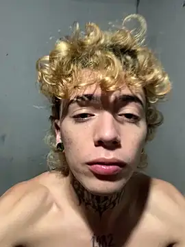 lily Bliss online show from 10-12-25, 11:04