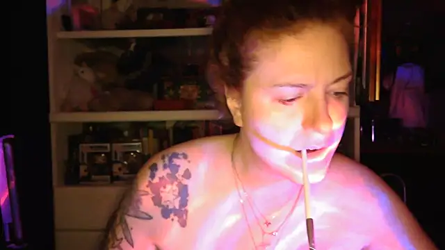 Snapshot of RasheleErotica chatting on 11-10-25, 02:54 RasheleErotica online show from 11-10-25, 02:54