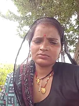 Neelamt12 online show from 09-28-25, 08:52