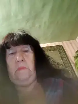 CrystalLime6411 online show from 10-05-25, 06:23