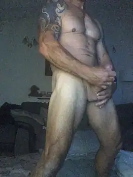 Snapshot of Andremann69 chatting on 07-26-26, 10:05 Andremann69 online show from 07-26-26, 10:05