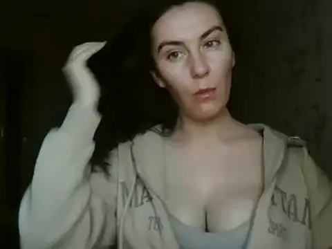 KatalinaQE online show from 10-08-25, 05:05