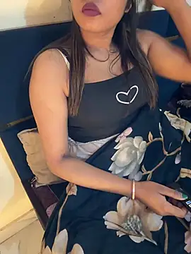 Snapshot of sexy-sukriti chatting on 01-18-26, 02:21 sexy-sukriti online show from 01-18-26, 02:21