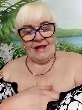 Snapshot of VioletSweet5566 chatting on 05-05-26, 12:57 VioletSweet5566 online show from 05-05-26, 12:57