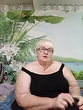 Snapshot of VioletSweet5566 chatting on 06-17-26, 06:27 VioletSweet5566 online show from 06-17-26, 06:27