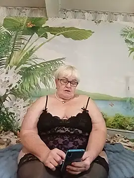 Snapshot of VioletSweet5566 chatting on 07-24-26, 06:11 VioletSweet5566 online show from 07-24-26, 06:11
