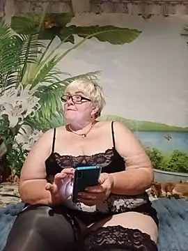 Snapshot of VioletSweet5566 chatting on 07-26-26, 06:04 VioletSweet5566 online show from 07-26-26, 06:04