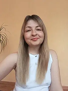 Snapshot of Kate2891 chatting on 07-07-26, 01:37 Kate2891 online show from 07-07-26, 01:37