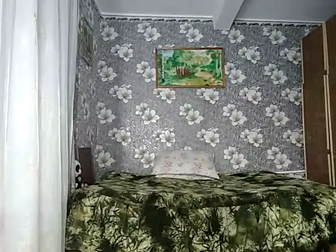 Snapshot of AliceGold5231 chatting on 10-04-25, 07:12 AliceGold5231 online show from 10-04-25, 07:12