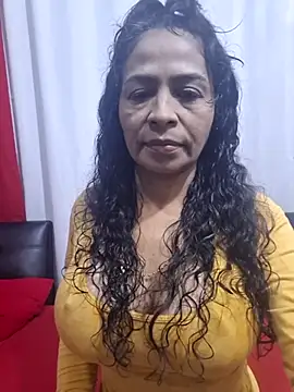 floresblancas online show from 12-17-25, 10:21