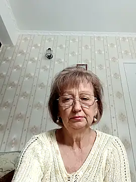 AlikaSwan5821 online show from 10-14-25, 12:17