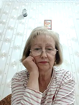 AlikaSwan5821 online show from 11-06-25, 07:26