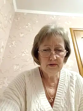 Snapshot of AlikaSwan5821 chatting on 02-14-26, 05:10 AlikaSwan5821 online show from 02-14-26, 05:10