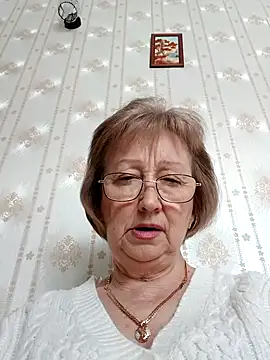 Snapshot of AlikaSwan5821 chatting on 02-19-26, 11:06 AlikaSwan5821 online show from 02-19-26, 11:06