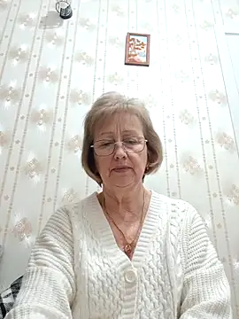 Snapshot of AlikaSwan5821 chatting on 02-28-26, 07:48 AlikaSwan5821 online show from 02-28-26, 07:48