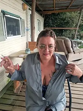 Snapshot of Misspapillon1840 chatting on 09-16-25, 06:47 Misspapillon1840 online show from 09-16-25, 06:47