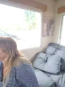 Snapshot of Misspapillon1840 chatting on 11-24-25, 10:48 Misspapillon1840 online show from 11-24-25, 10:48