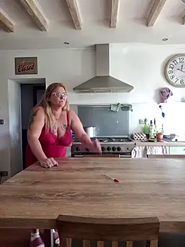 Snapshot of Misspapillon1840 chatting on 12-01-25, 10:20 Misspapillon1840 online show from 12-01-25, 10:20