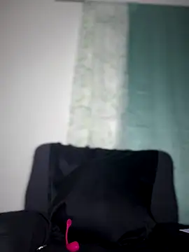  foreigntitts online show from 10-27-25, 06:50