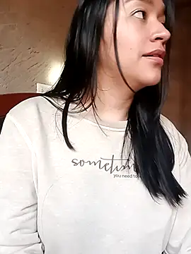 Snapshot of Williams_Hera chatting on 10-26-25, 10:04 Williams Hera online show from 10-26-25, 10:04