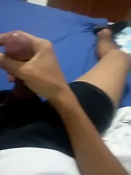 Snapshot of wessalazar19 chatting on 10-14-25, 12:22 wessalazar19 online show from 10-14-25, 12:22