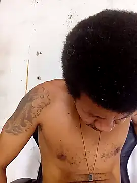 moreno25centimetro online show from 03-02-26, 12:23