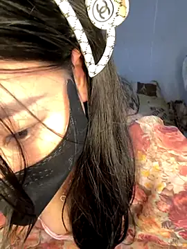 Snapshot of Samcutes chatting on 10-29-25, 06:15 Samcutes online show from 10-29-25, 06:15