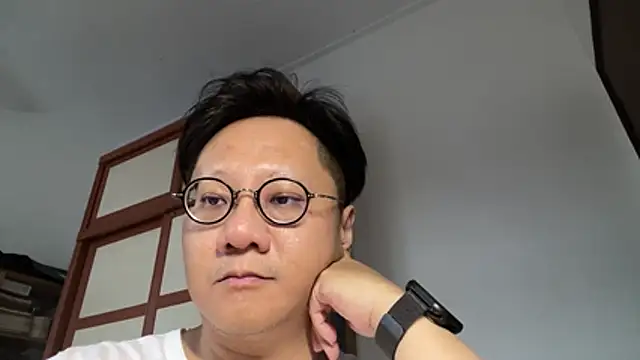 Snapshot of invention2025 chatting on 02-17-26, 06:43 invention2025 online show from 02-17-26, 06:43