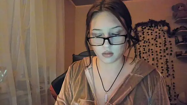 Stephanie Hills online show from 01-15-26, 07:17