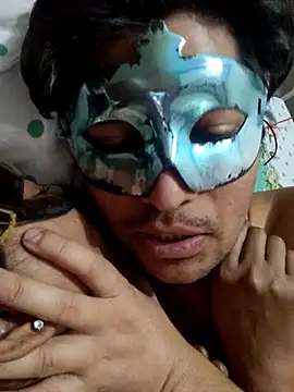 Snapshot of Radhika_01 chatting on 12-18-25, 05:19 Radhika 01 online show from 12-18-25, 05:19