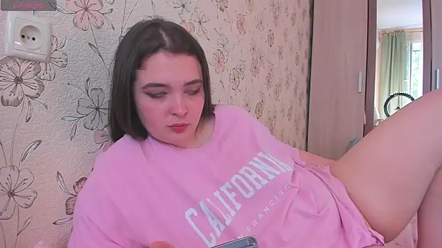 Alice next door online show from 06-05-26, 11:49