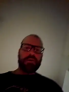 Snapshot of PleaseDegradeMyBody chatting on 12-18-25, 05:35 PleaseDegradeMyBody online show from 12-18-25, 05:35