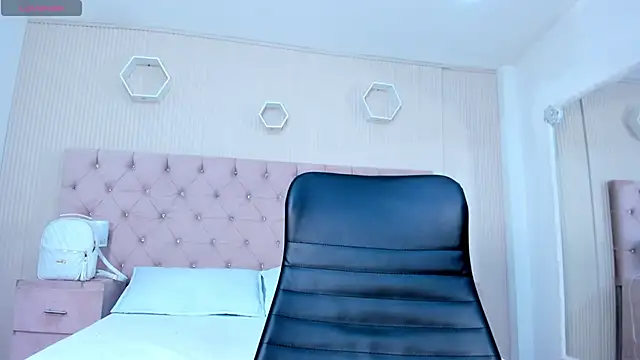 MadisonSky  online show from 10-31-25, 11:44