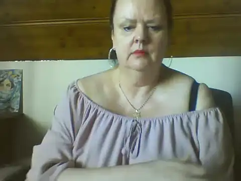 TiffanyMature online show from 04-10-26, 08:19