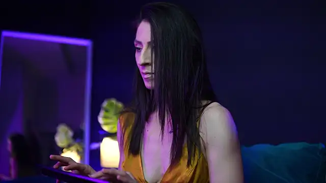 RubyRosa online show from 10-26-25, 10:25