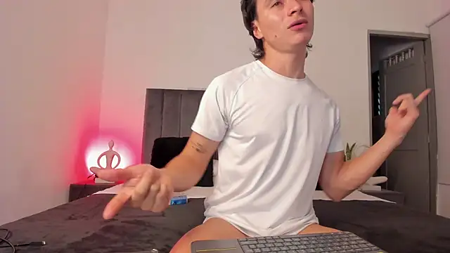 AlexanderHall online show from 09-26-25, 09:52