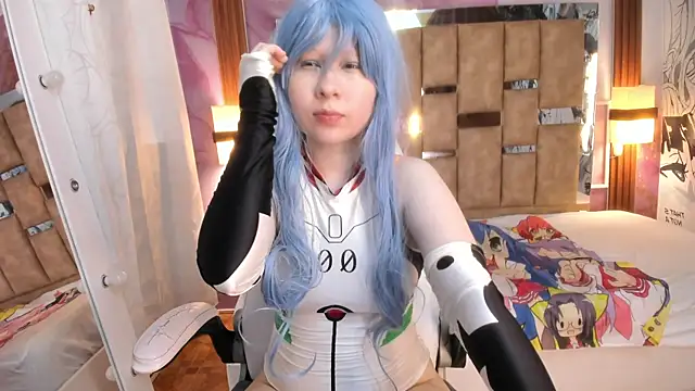 Melody Lolii online show from 10-31-25, 06:20