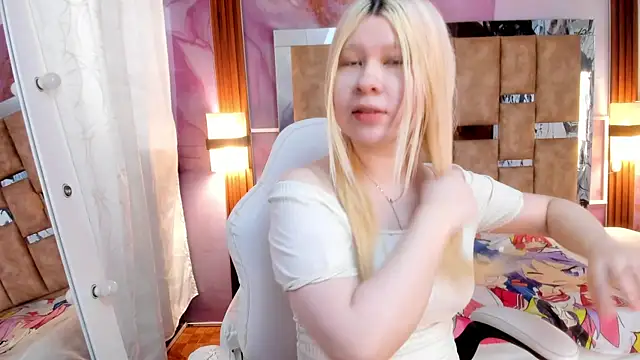 Melody Lolii online show from 11-12-25, 06:08