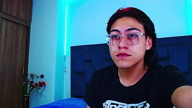 dirty model online show from 10-03-25, 04:20