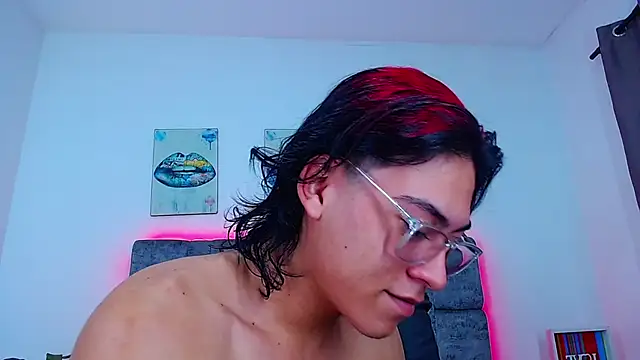 dirty model online show from 10-12-25, 02:54