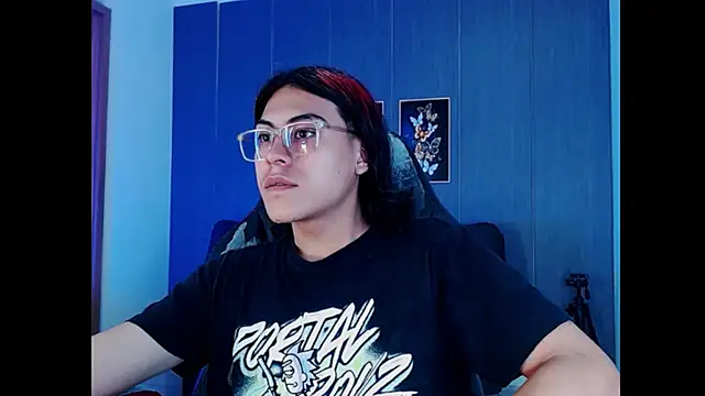 dirty model online show from 01-13-26, 07:52