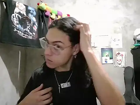 dirty model online show from 06-25-26, 11:04