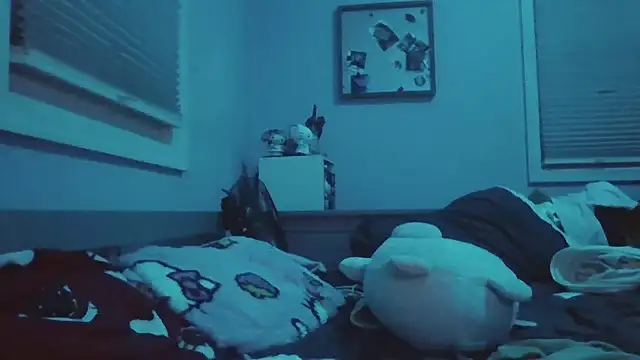 Liam axel35 online show from 09-15-25, 01:16