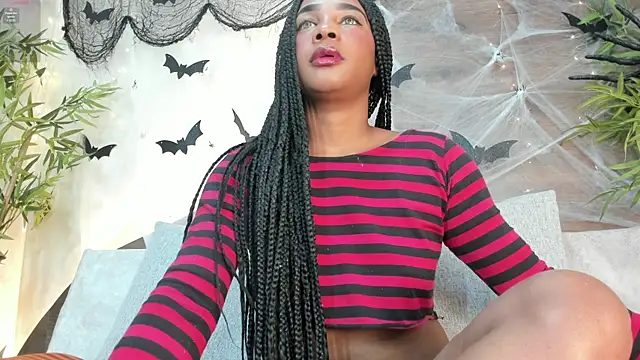 Snapshot of katia_cute chatting on 11-04-25, 12:04 katia cute online show from 11-04-25, 12:04