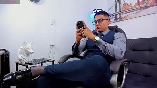 Dash Bukoski online show from 10-14-25, 02:07